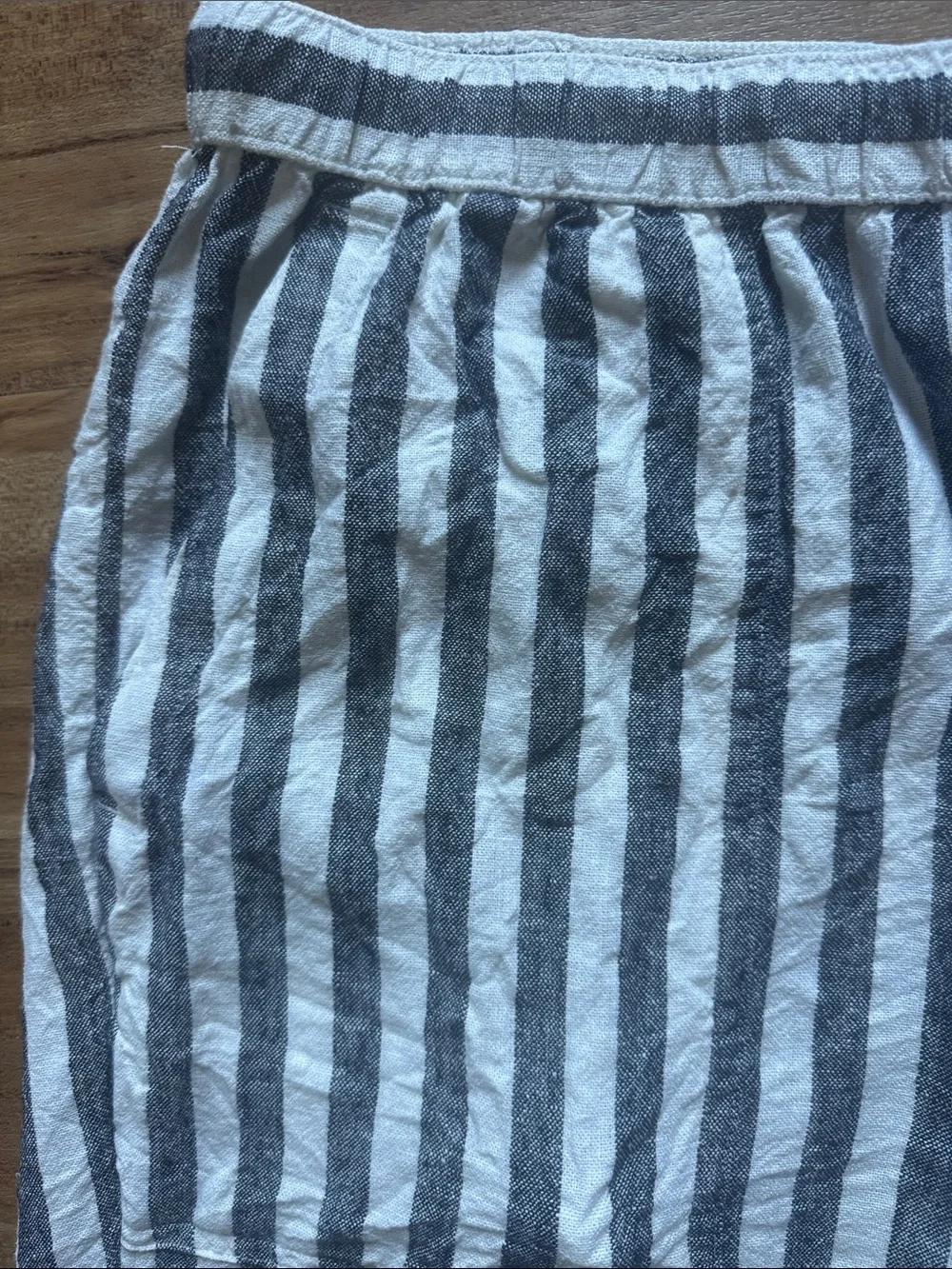 Universal Thread pants size large. - Picture 4 of 6